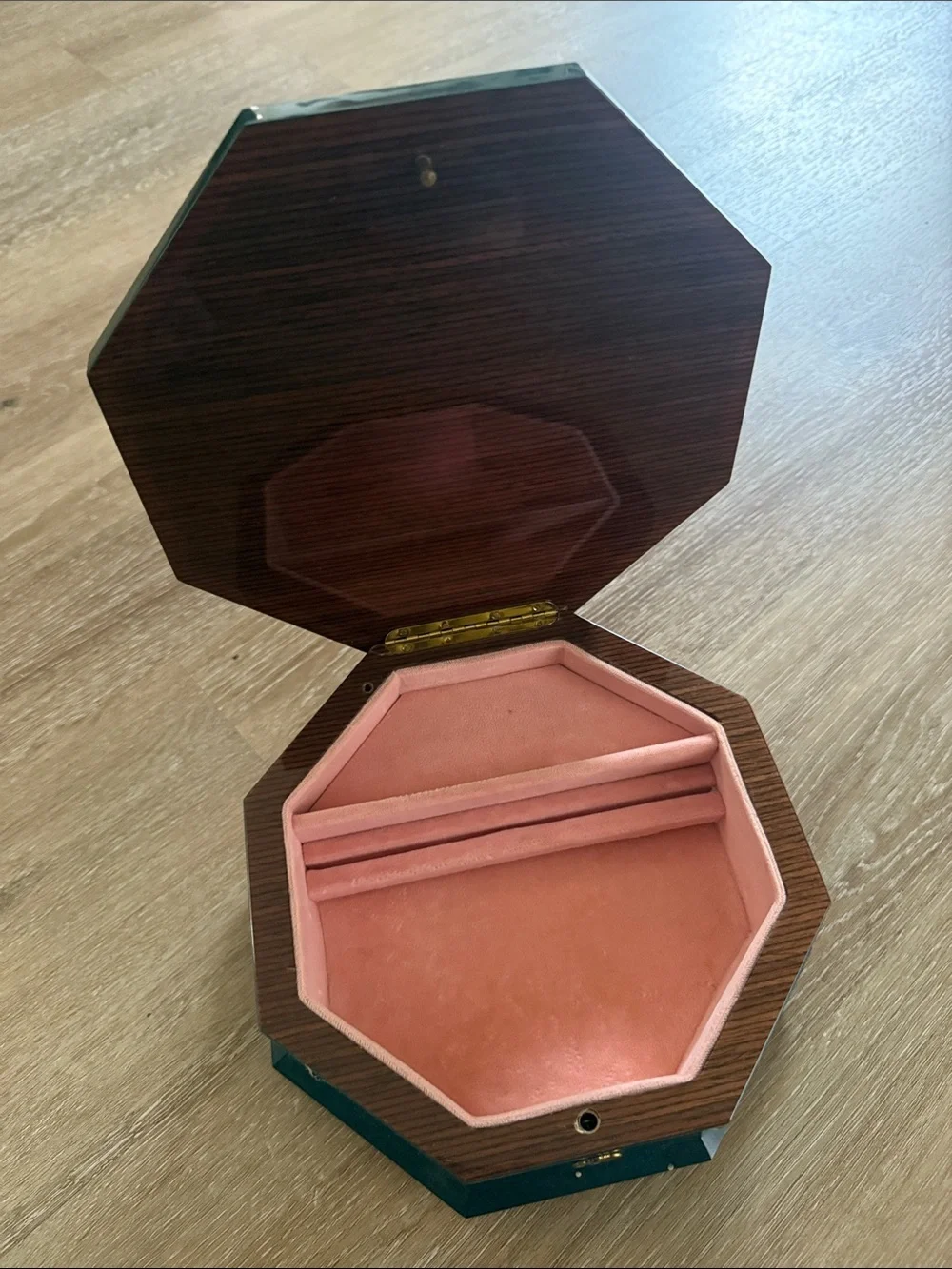 Vintage reuge Italian inlaid jewelry Music Box Style Trinket